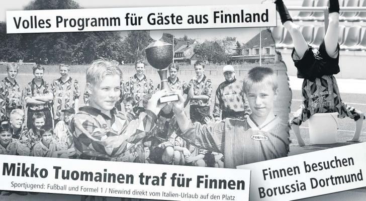 29. Juli 2001: Finnische Eishockeyspieler besuchen Castrop-Rauxel